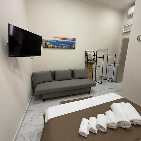 Apartment Valentino Suites&terrace Neapel