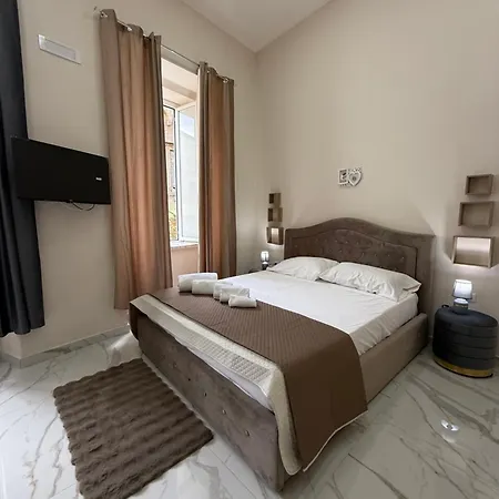 Apartment Valentino Suites&terrace Neapel